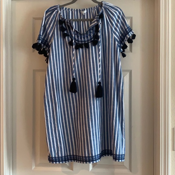 Crown and Ivy Striped Tassle Dress - Picture 1 of 8